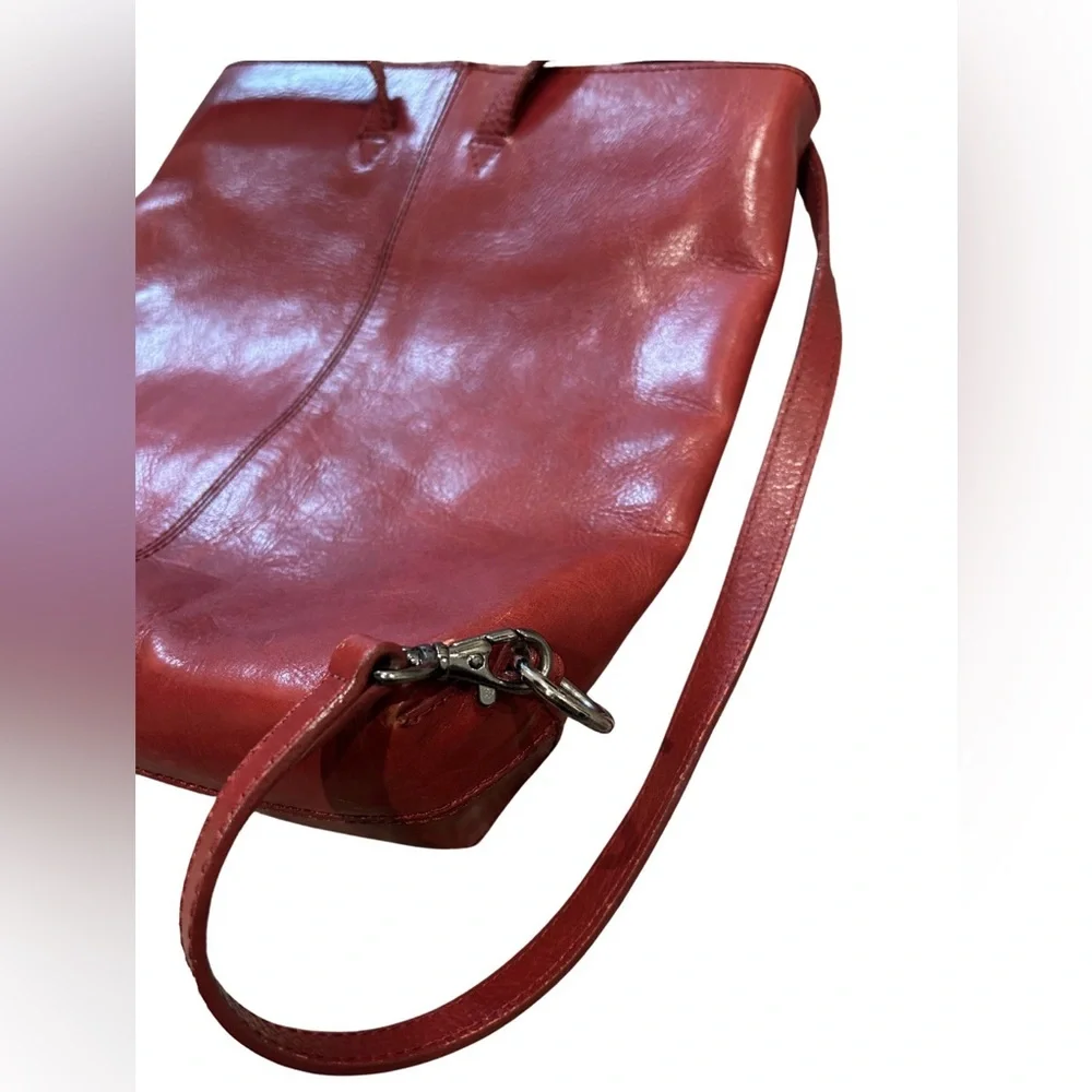 Vintage Ellington Red Leather Convertible Backpack Purse